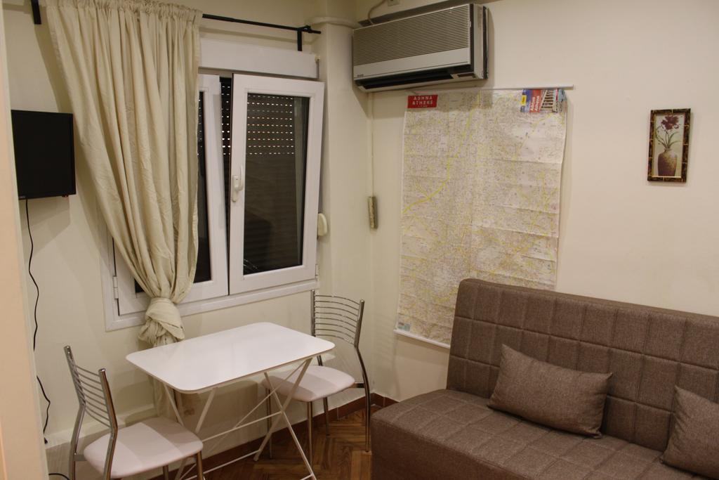 Urban Apartment In Exarchia Aten Exteriör bild